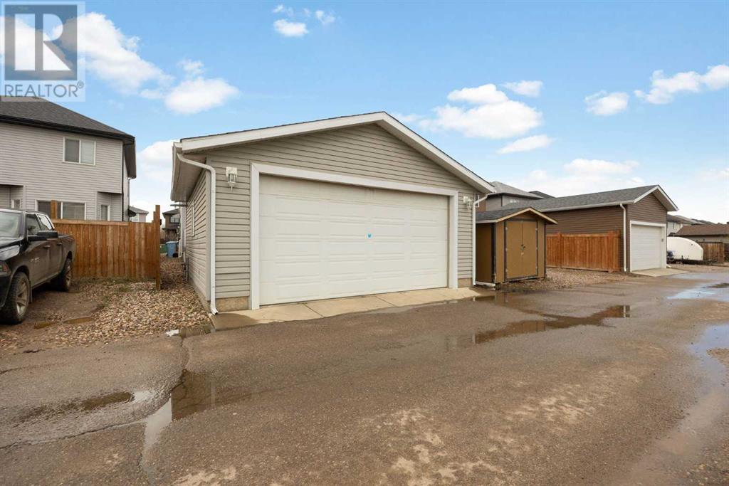 486 Walnut Crescent, Fort Mcmurray, Alberta  T9K 0M9 - Photo 38 - A2217215