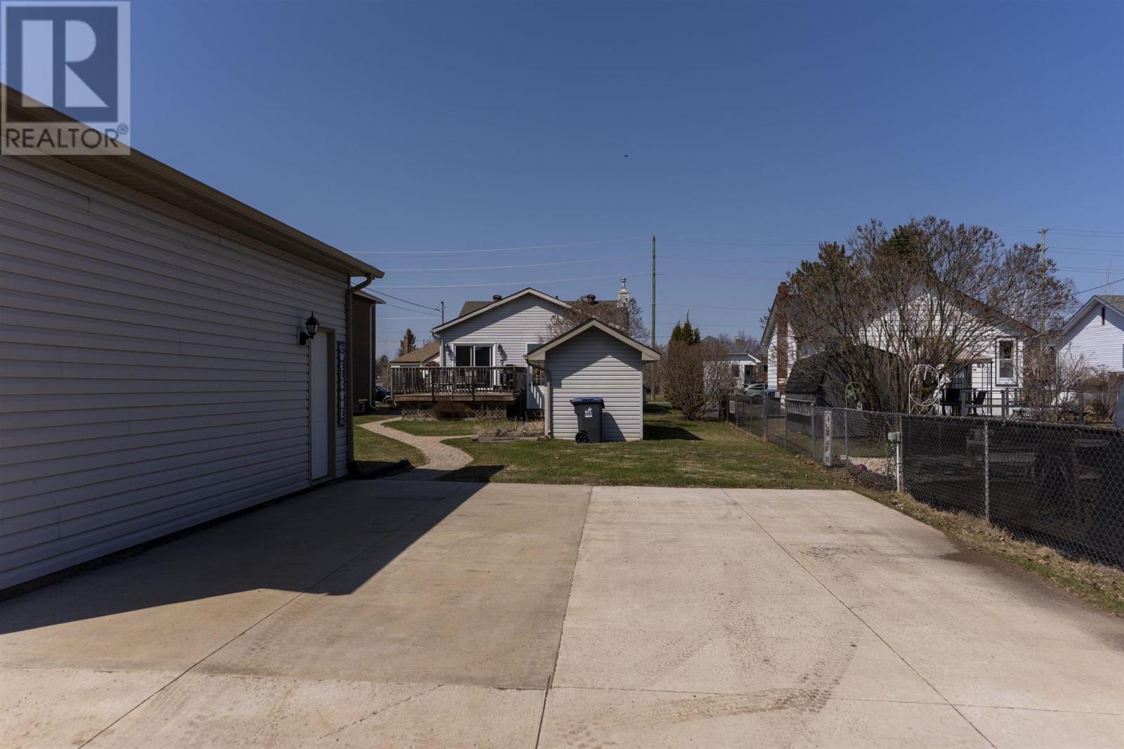 356 Empire Ave, Thunder Bay, Ontario  P7E 4R8 - Photo 50 - TB251034