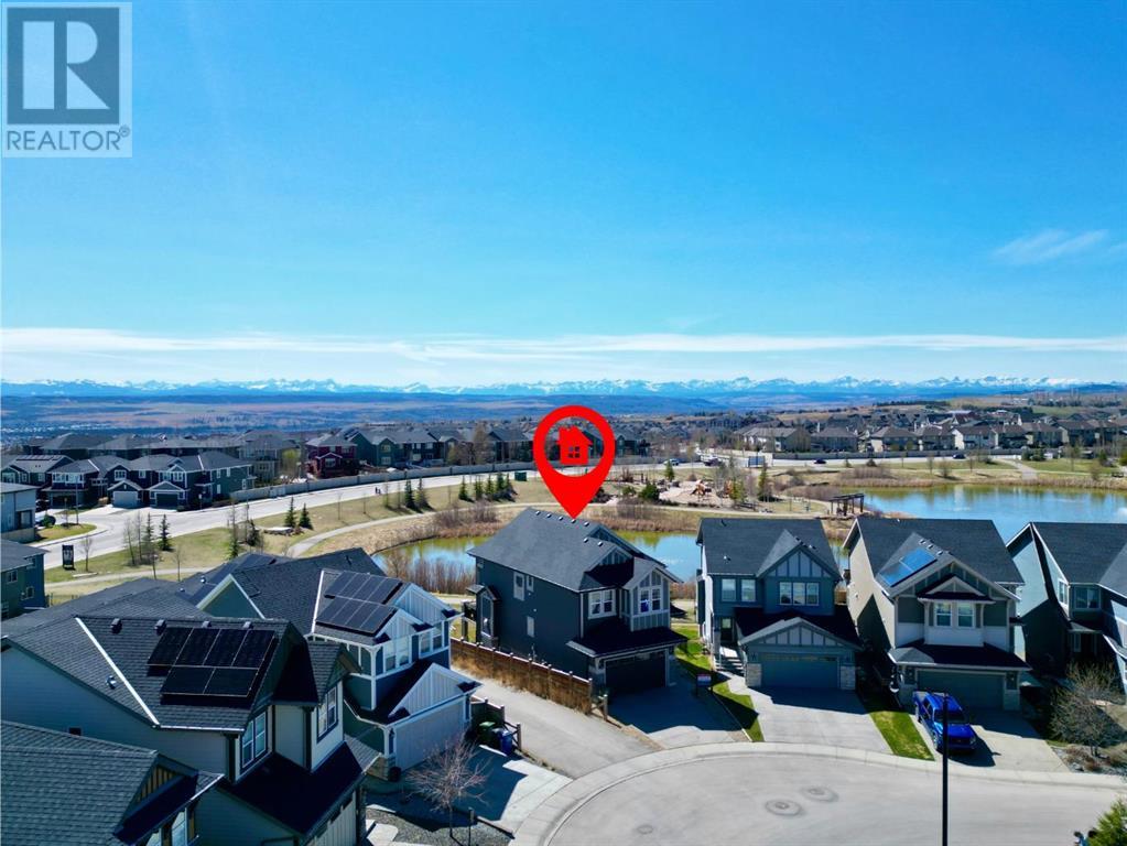 Property at 53 Sundown Grove image 4