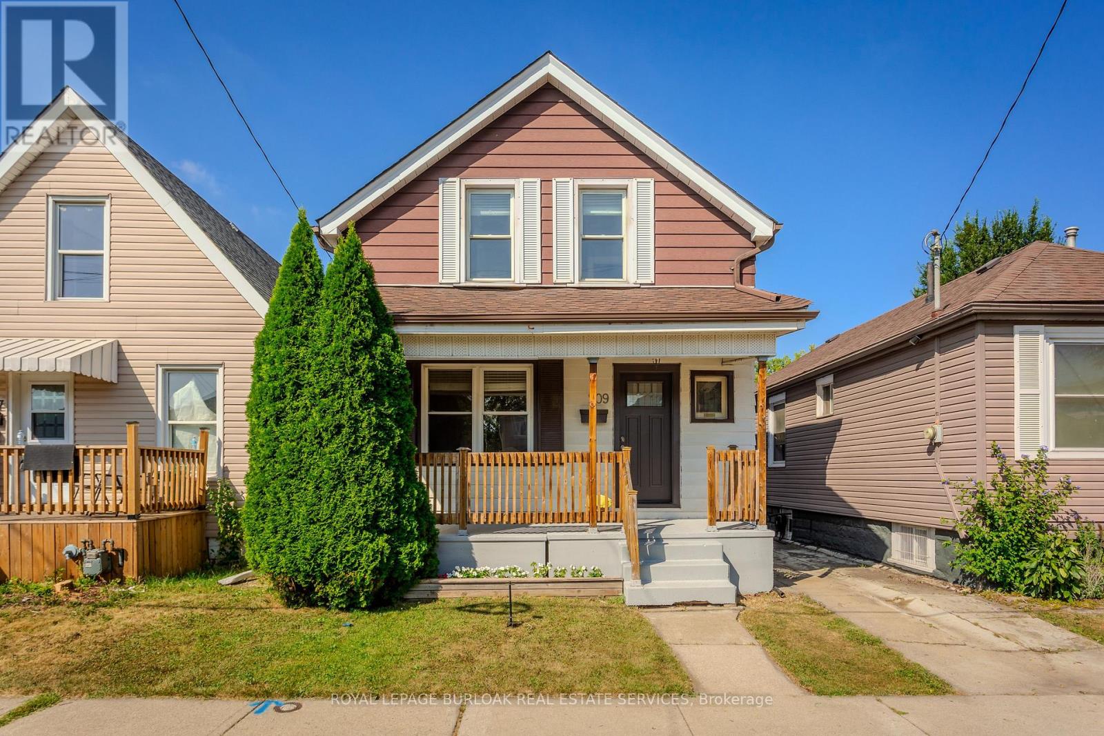 209 Weir Street N, Hamilton, Ontario  L8H 5G2 - Photo 1 - X12130428
