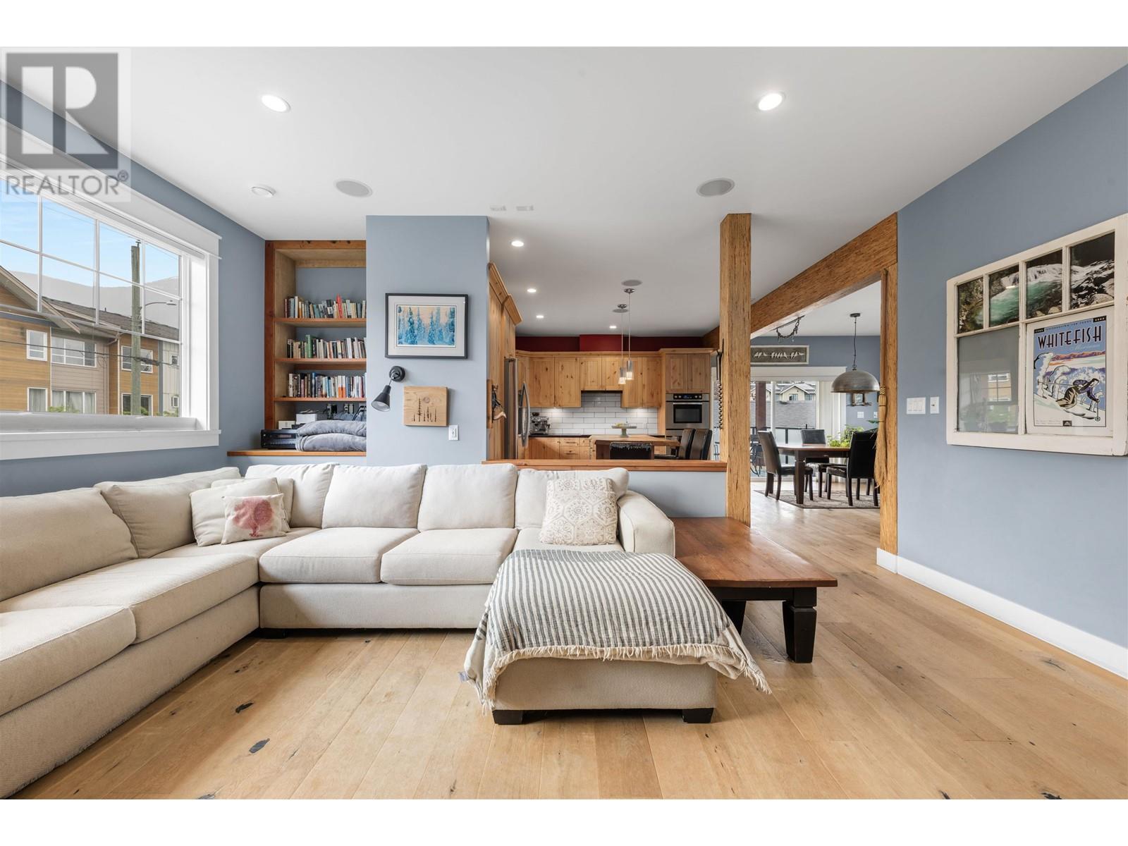 1215 Wilson Crescent, Squamish, British Columbia  V8B 0B8 - Photo 4 - R2999222