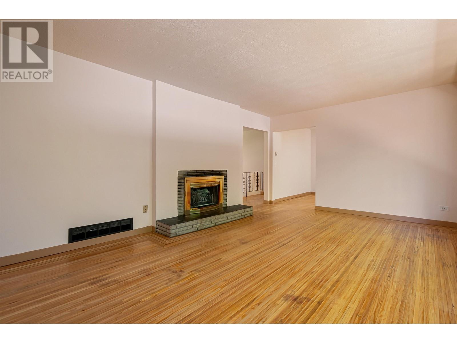 3687 Coast Meridian Road, Port Coquitlam, British Columbia  V3B 3N9 - Photo 21 - R2999530