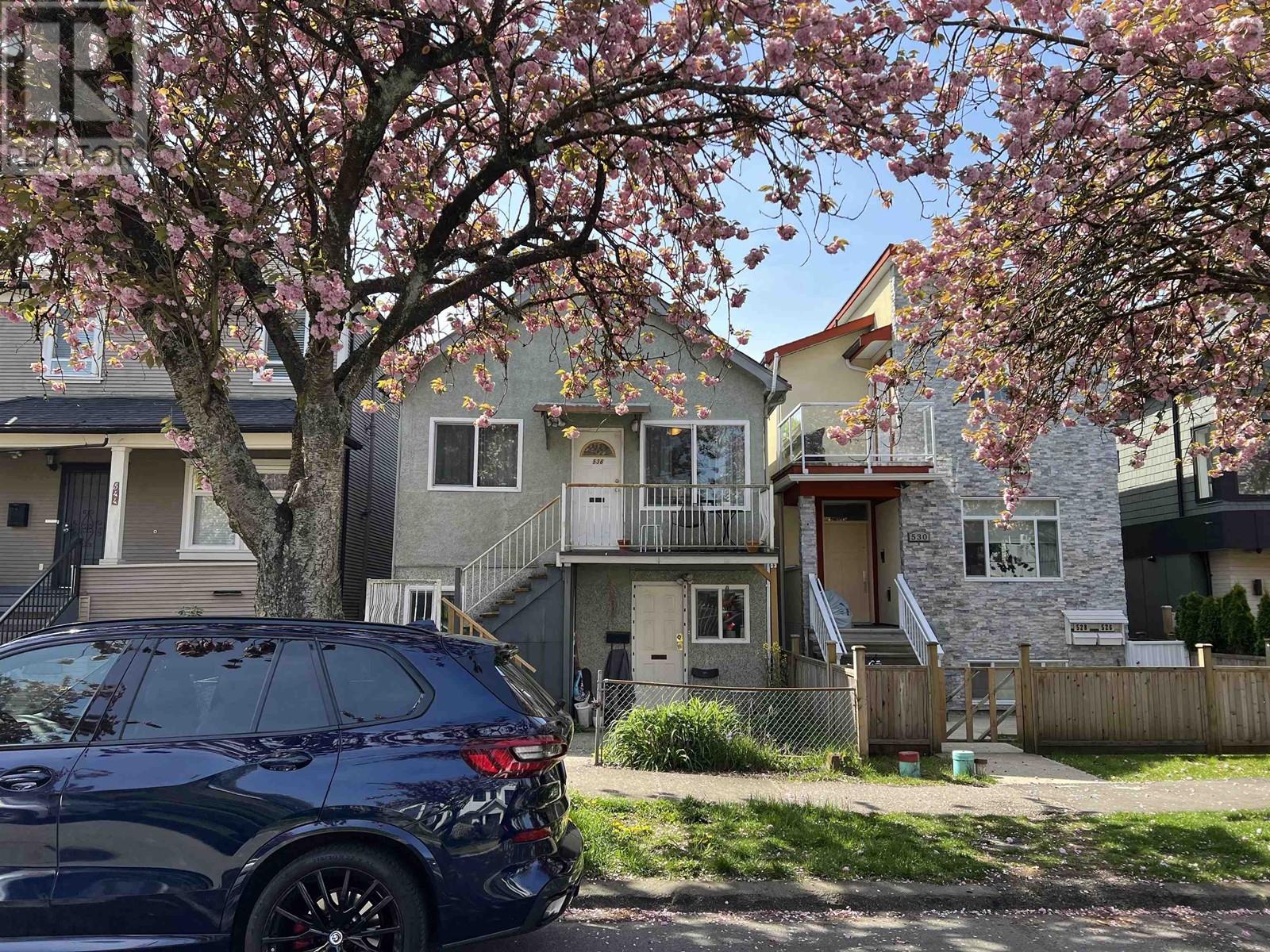 Property at 536 E 18TH AVENUE image 4