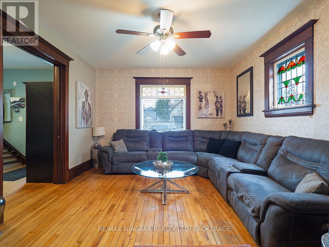 Property at 120 KENT STREET image 5