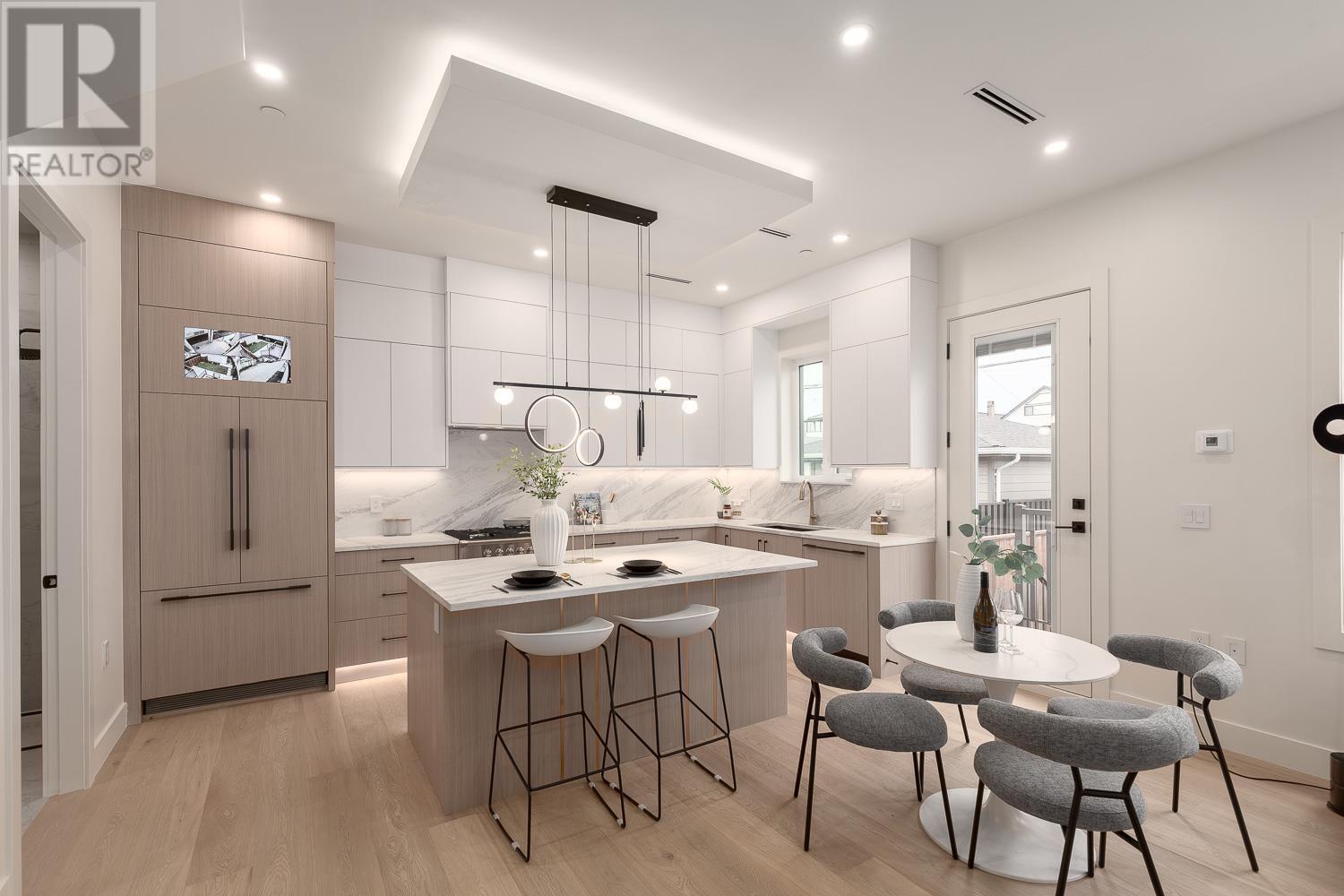 Property at 2 2658 DUNDAS STREET image 1