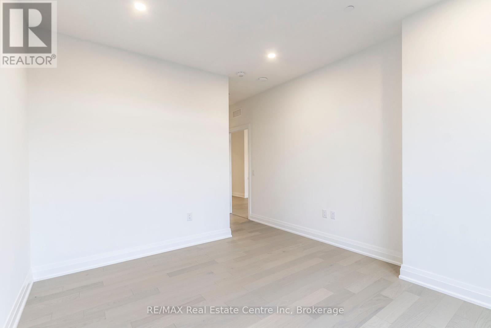 701 - 71 Wyndham Street S, Guelph, Ontario  N1E 5R3 - Photo 13 - X12130725