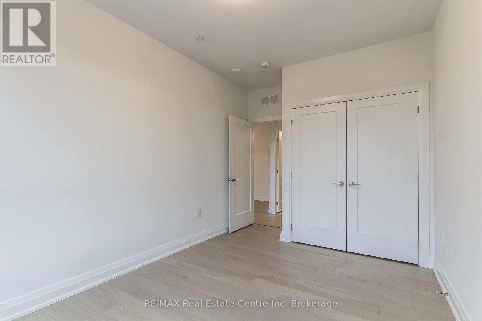 701 - 71 Wyndham Street S, Guelph, Ontario  N1E 5R3 - Photo 18 - X12130725