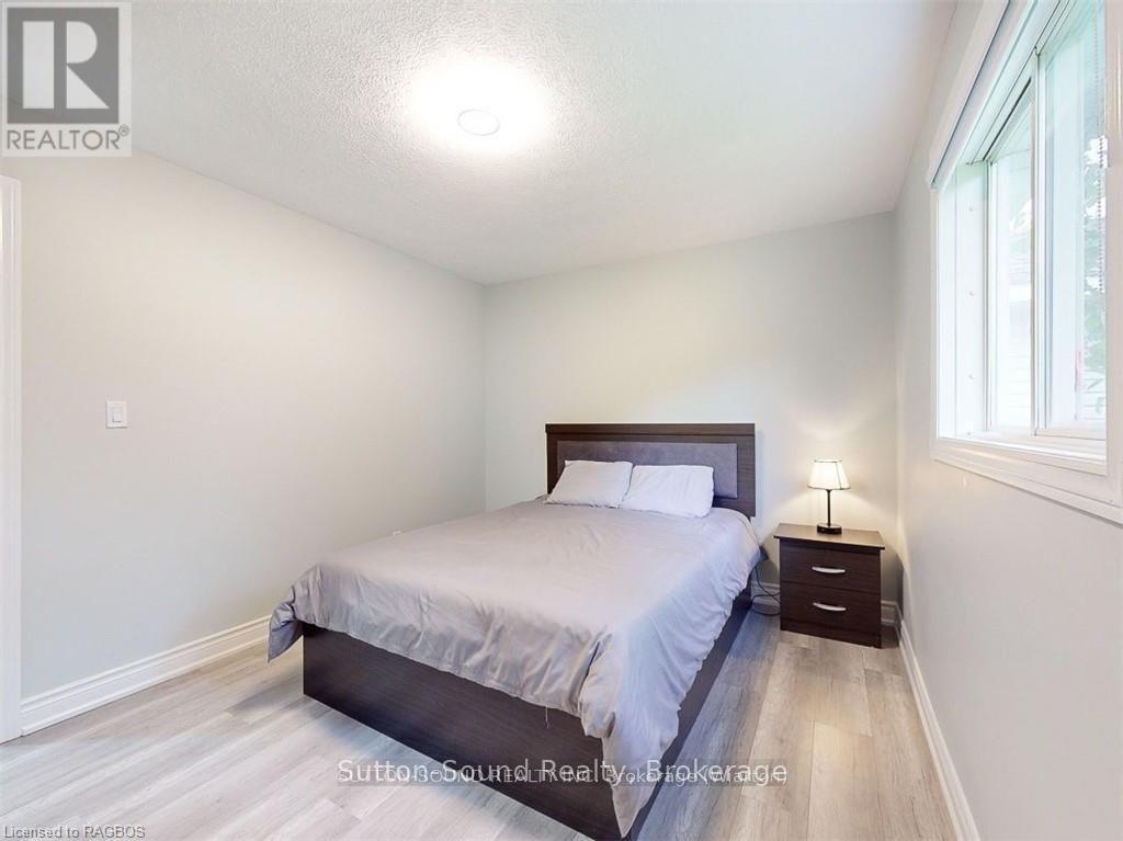 379 Isaac Street, South Bruce Peninsula, Ontario  N0H 2T0 - Photo 21 - X12130792