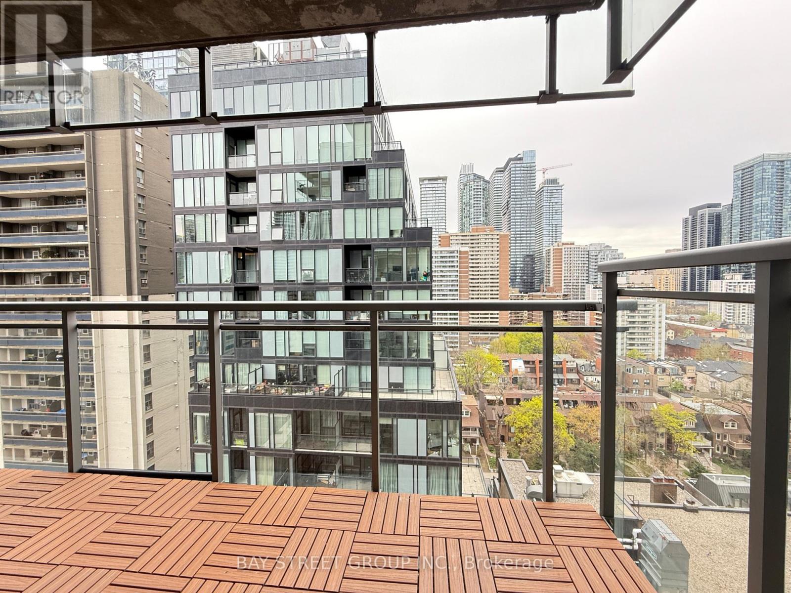 1608 - 22 Wellesley Street E, Toronto, Ontario  M4Y 1G3 - Photo 11 - C12130605