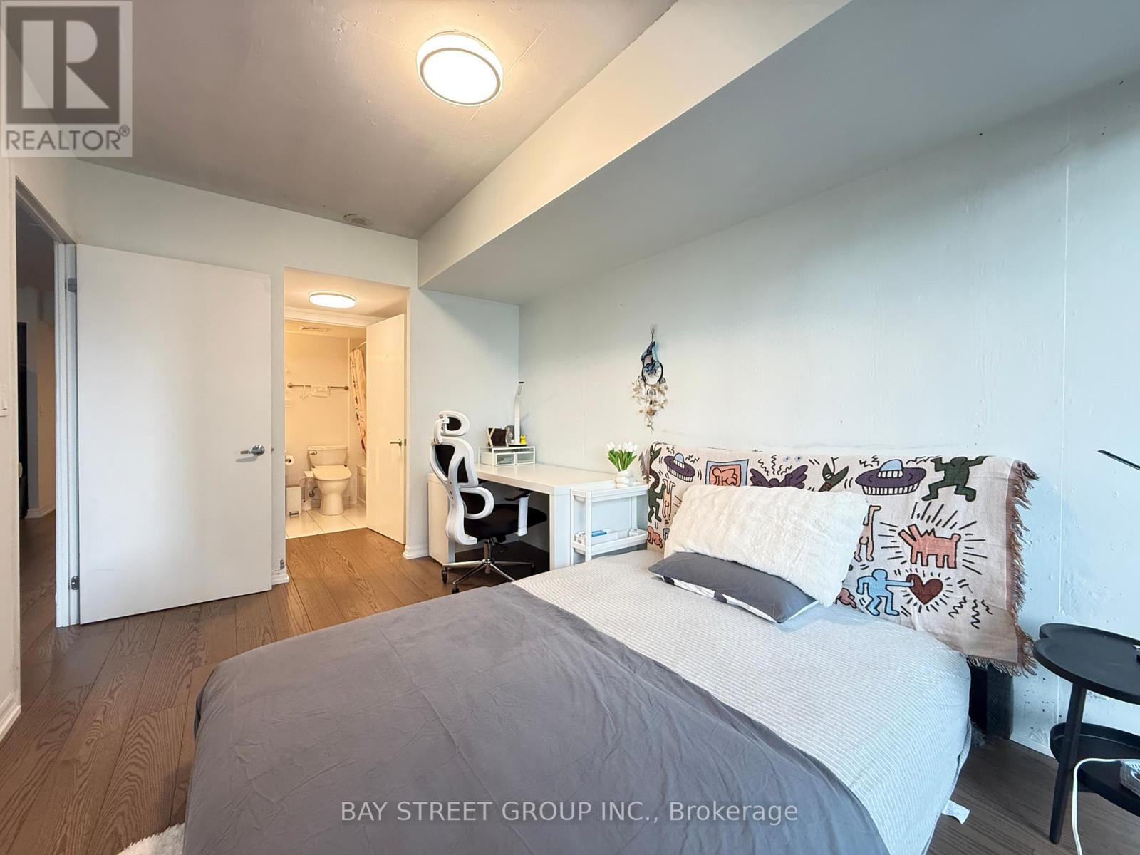 1608 - 22 Wellesley Street E, Toronto, Ontario  M4Y 1G3 - Photo 16 - C12130605