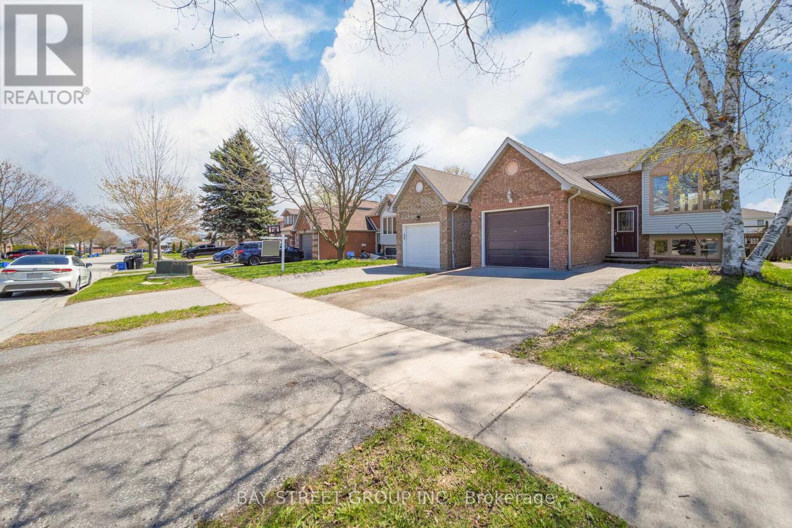 Property at 9 FENWICK AVENUE image 3