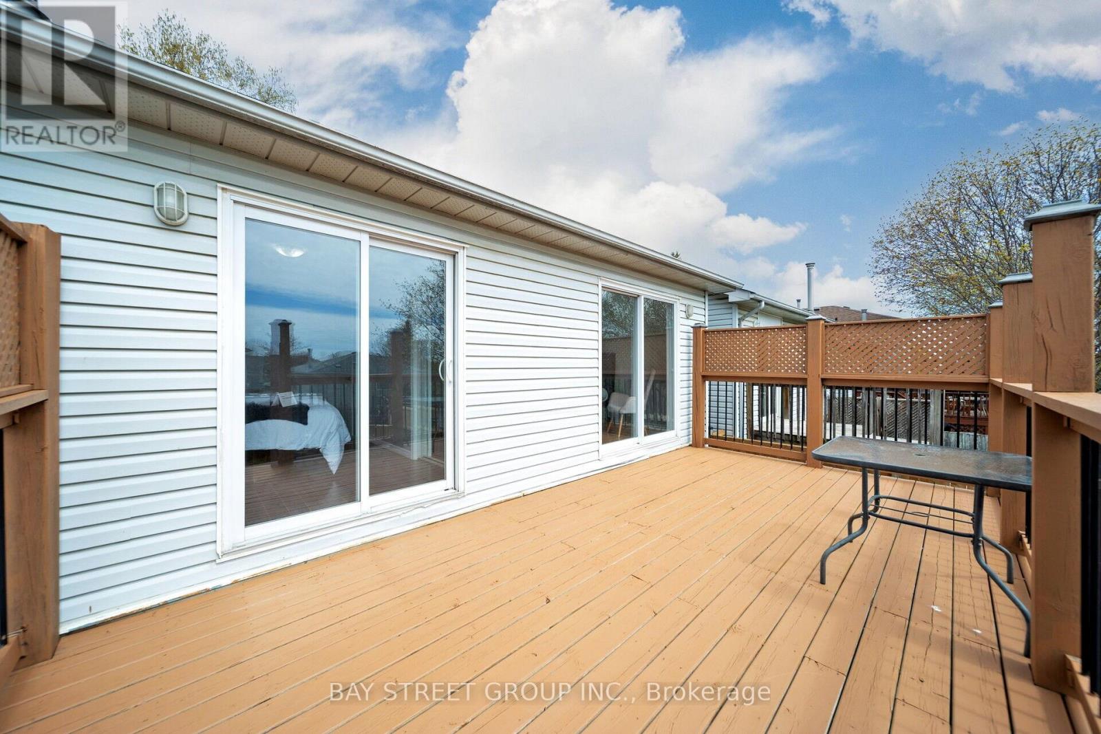 9 Fenwick Avenue, Clarington, Ontario  L1C 4R6 - Photo 40 - E12130604