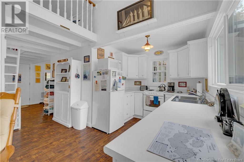29 Lighthouse Road, Campobello, New Brunswick  E5E 1K6 - Photo 18 - NB117422