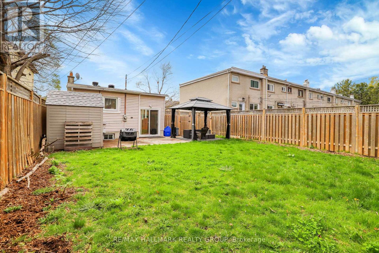 1241 Emperor Avenue, Ottawa, Ontario  K1Z 8C4 - Photo 27 - X12130801
