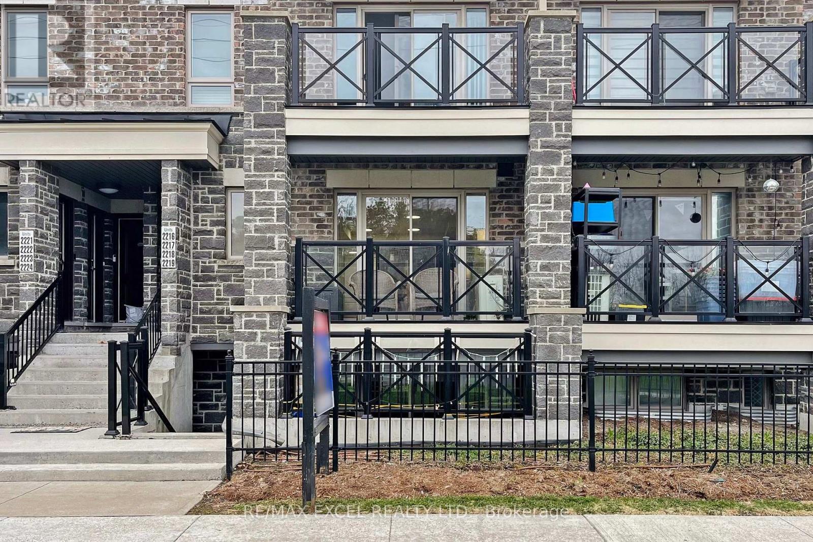 Property at 2217 - 10 WESTMEATH LANE image 2