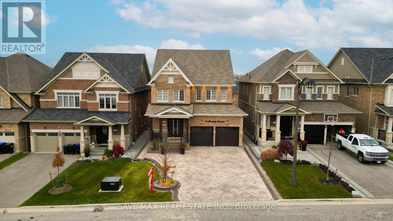 Property at 16 CASSERLEY CRESCENT image 3