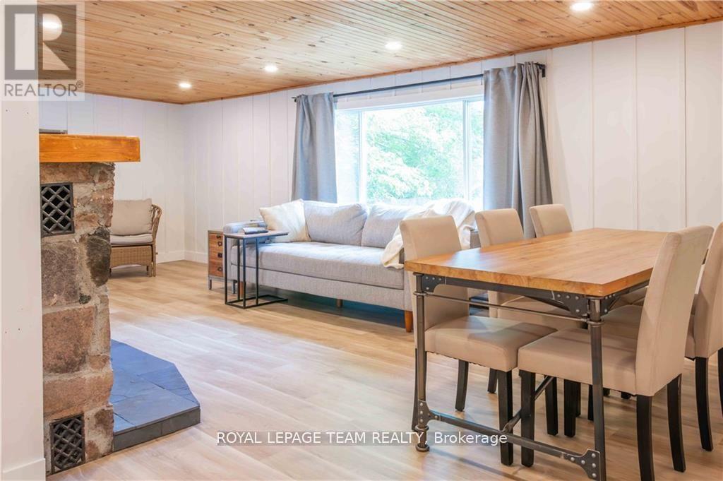 242 Chanonhouse Road, Madawaska Valley, Ontario  K0J 1B0 - Photo 7 - X12130732