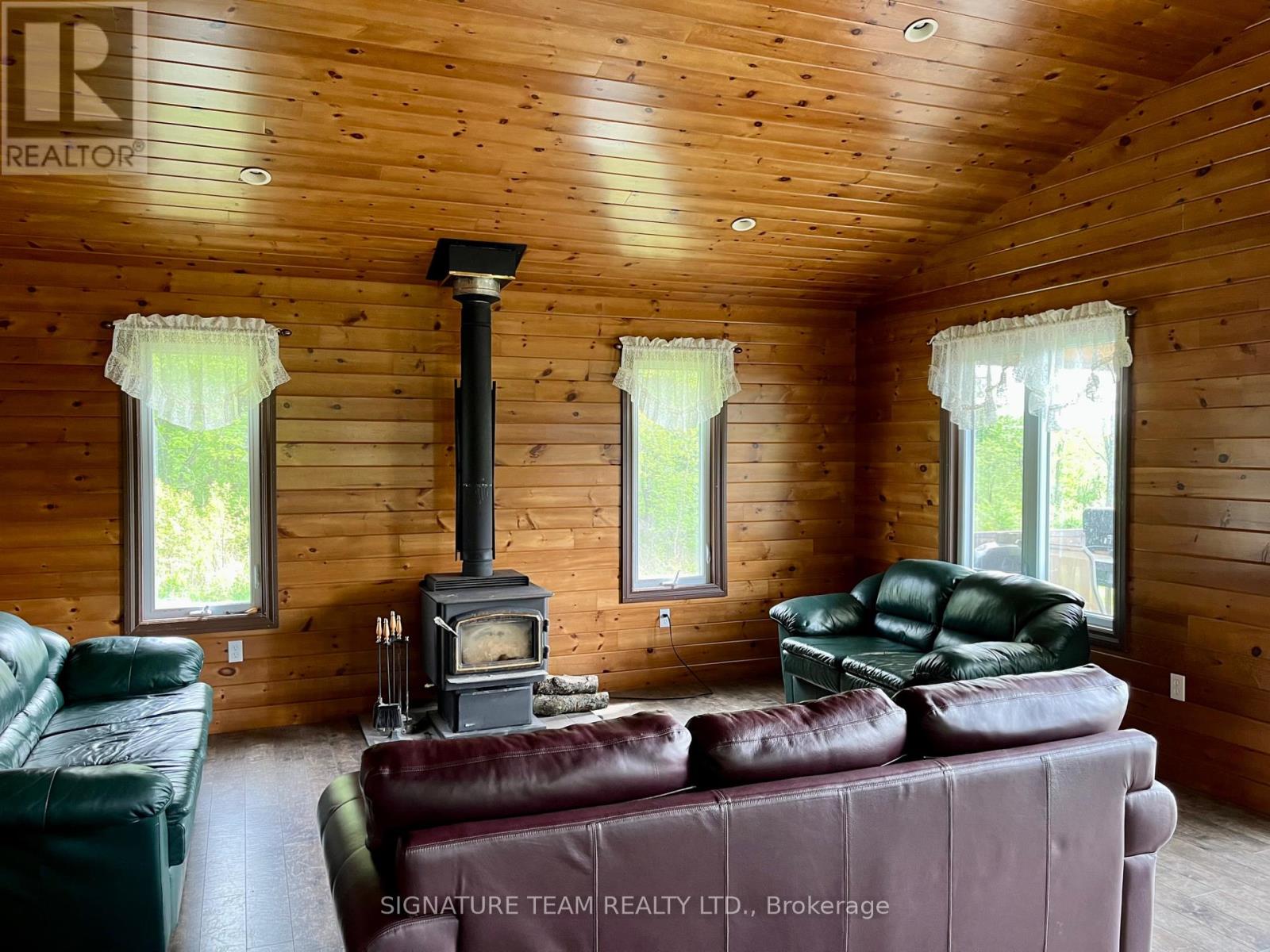 1408b Summers Road, Petawawa, Ontario  K8H 2W8 - Photo 14 - X12130750