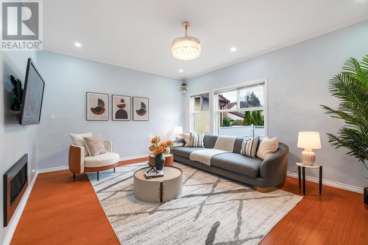 6956 Radisson Street, Vancouver, British Columbia  V5S 3W9 - Photo 3 - R2999331