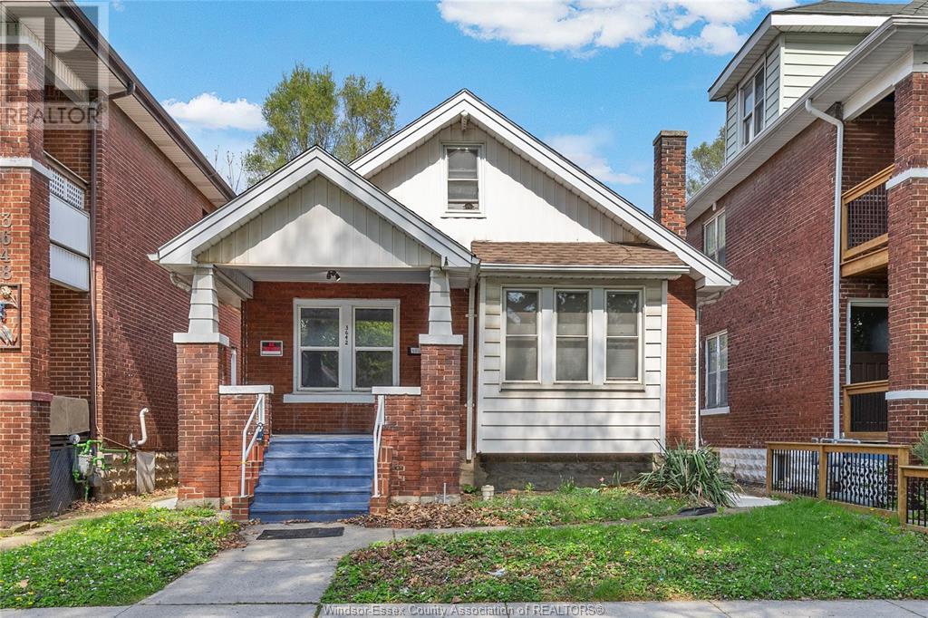 Property at 3642 QUEEN STREET image 2