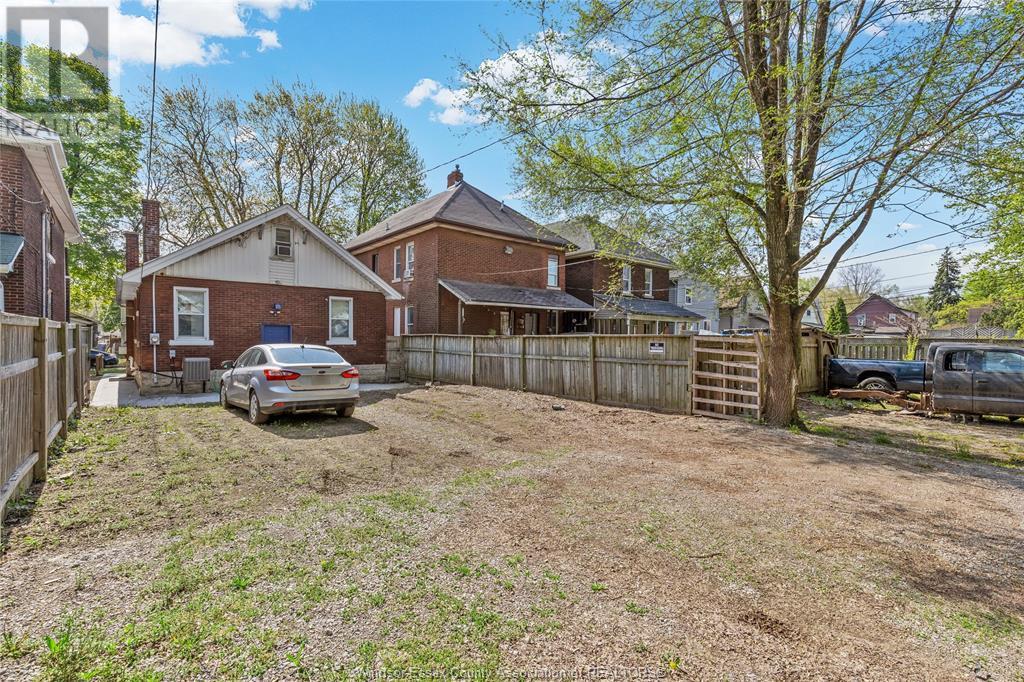 3642 Queen Street, Windsor, Ontario  N9C 1N9 - Photo 36 - 25011228