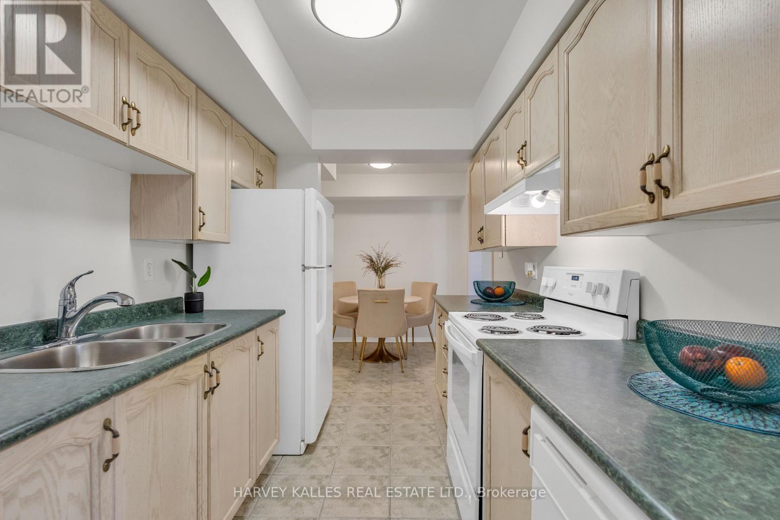 201 - 66 Sidney Belsey Crescent, Toronto, Ontario  M6M 5J4 - Photo 23 - W12130568