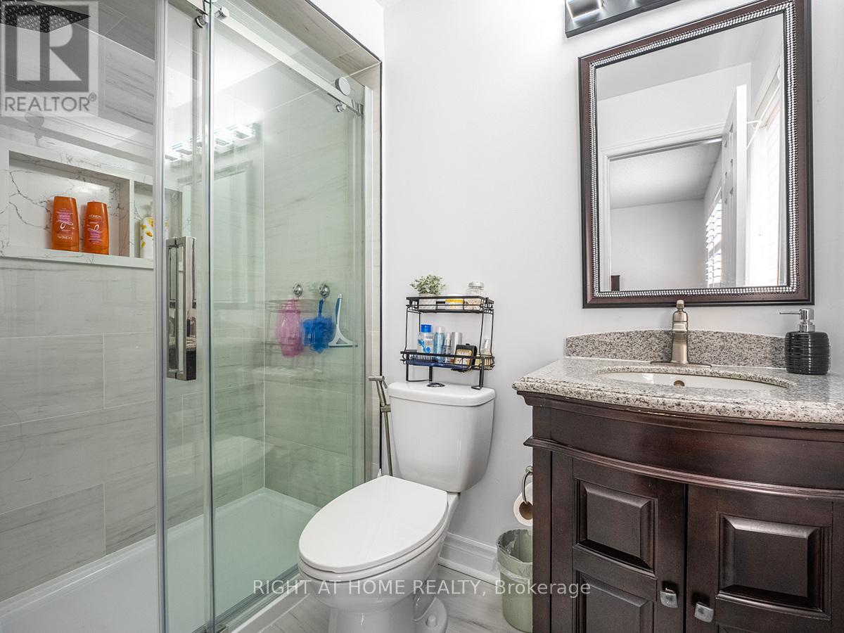 5326 Marblewood Drive, Mississauga, Ontario  L5V 2K8 - Photo 24 - W12130631