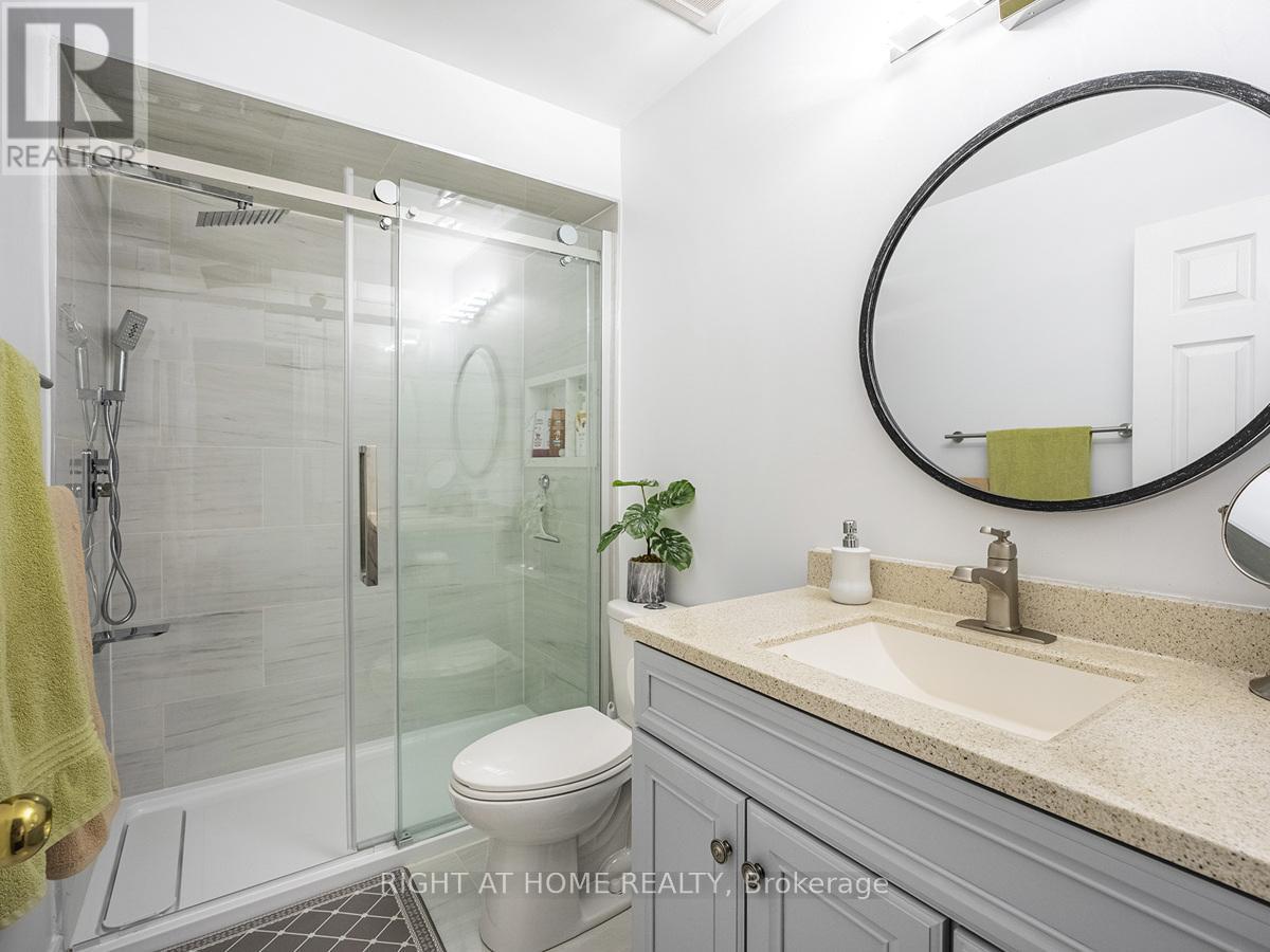 5326 Marblewood Drive, Mississauga, Ontario  L5V 2K8 - Photo 25 - W12130631