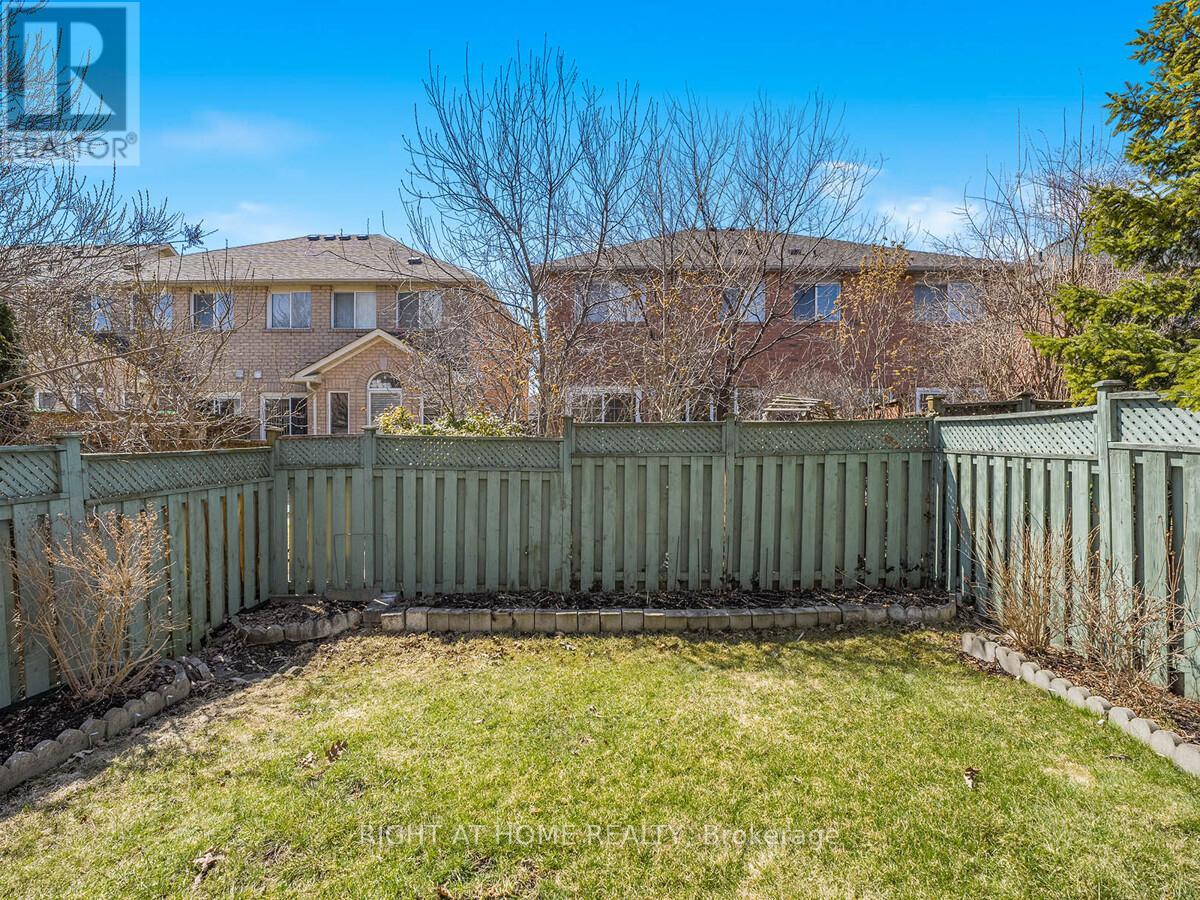 5326 Marblewood Drive, Mississauga, Ontario  L5V 2K8 - Photo 33 - W12130631
