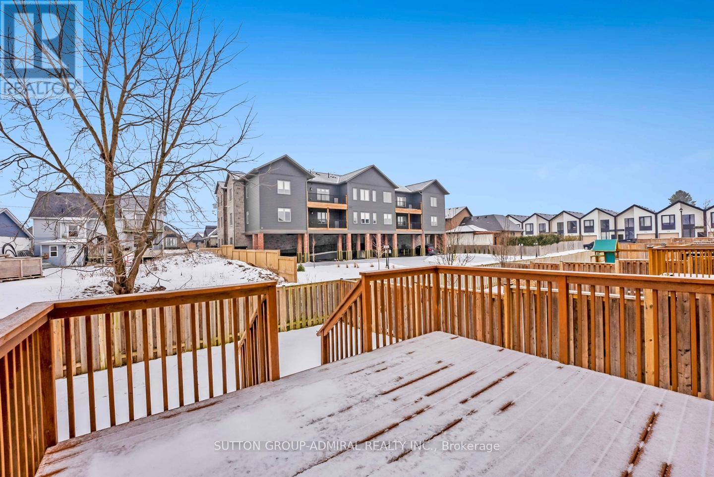 10 Bergenstein Crescent, Pelham (Fonthill), Ontario  L0S 1E6 - Photo 30 - X12130542