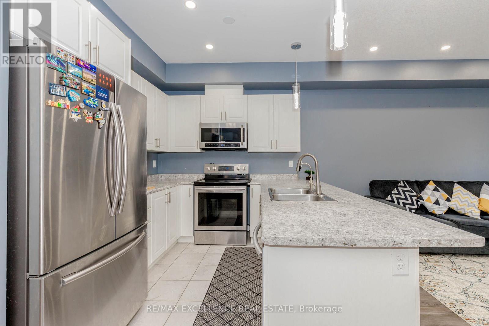 9 Hiscott Drive, Hamilton, Ontario  L8B 0A2 - Photo 29 - X12130543