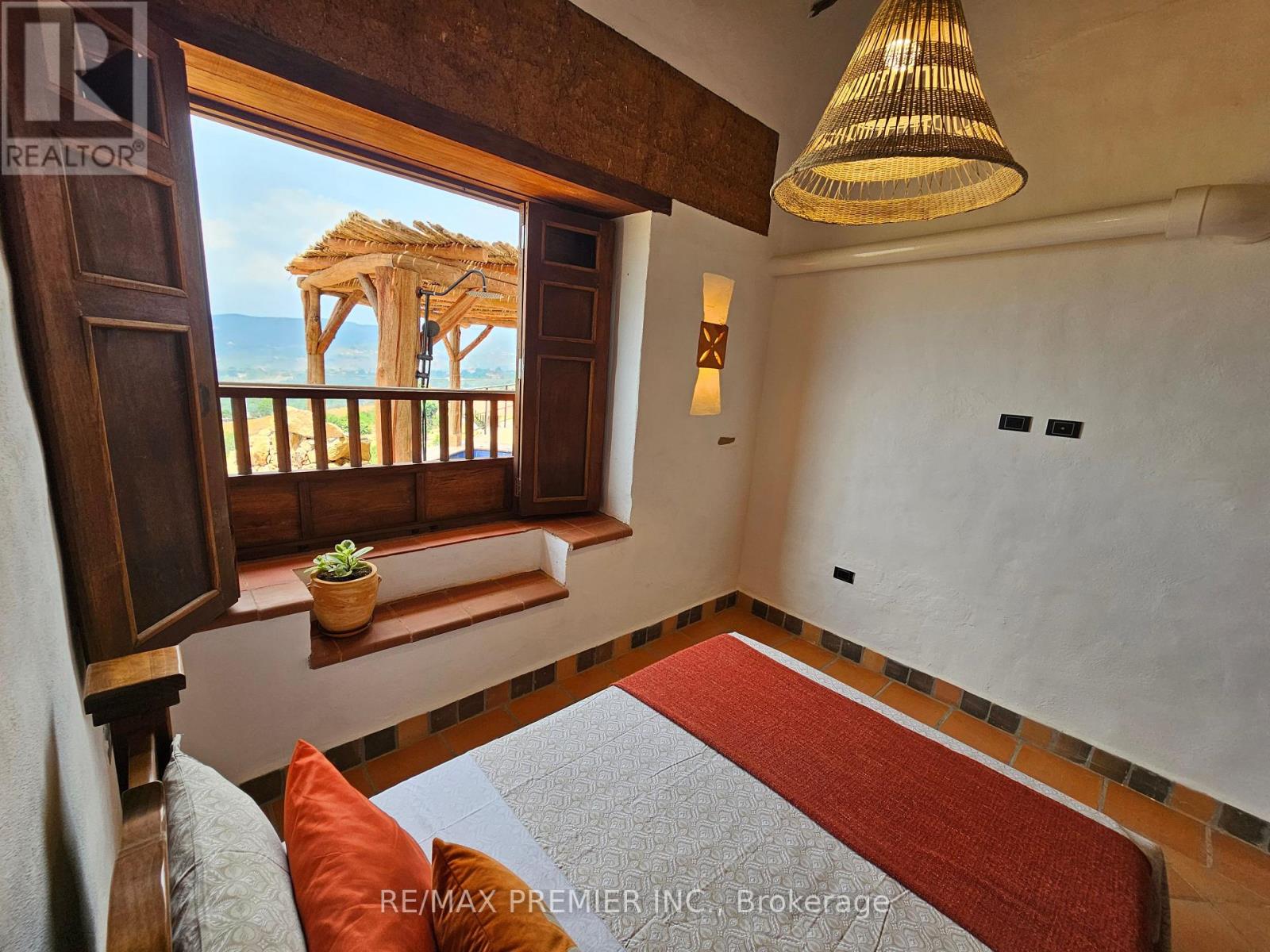 Parcelacio St Bernardo #9 - Barichara Colombia, Km 2 Vereda El Llano Pathway, Colombia, Ontario    - Photo 35 - X12128887