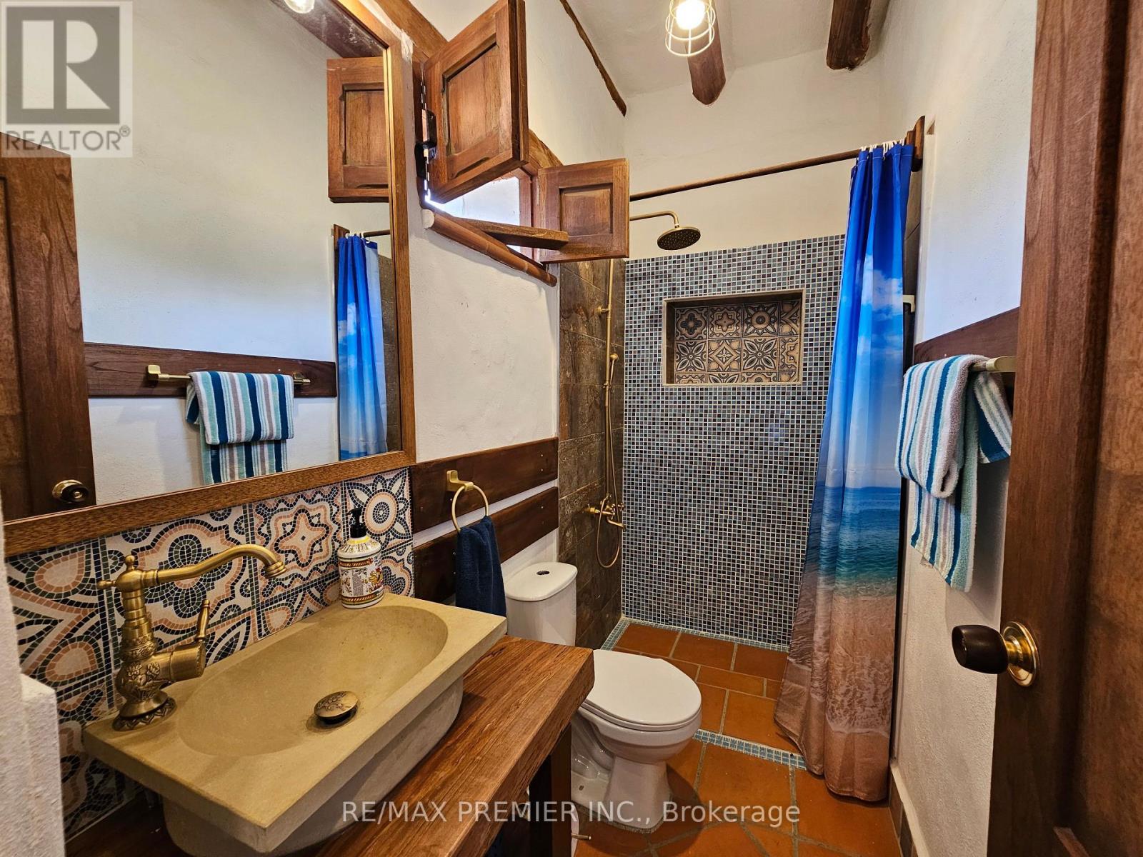 Parcelacio St Bernardo #9 - Barichara Colombia, Km 2 Vereda El Llano Pathway, Colombia, Ontario    - Photo 29 - X12128887