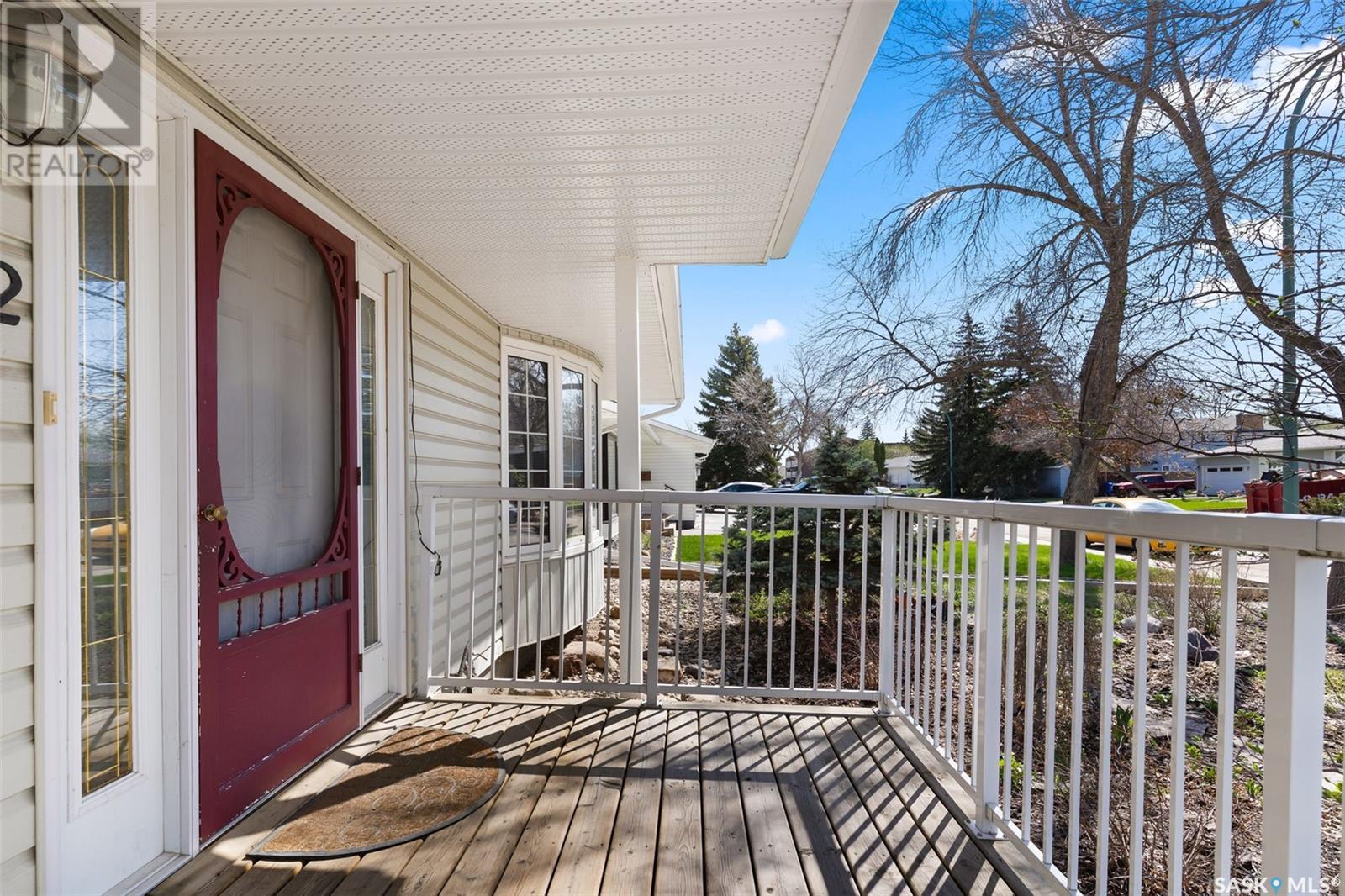 Property at 22 LINCOLN DRIVE image 2