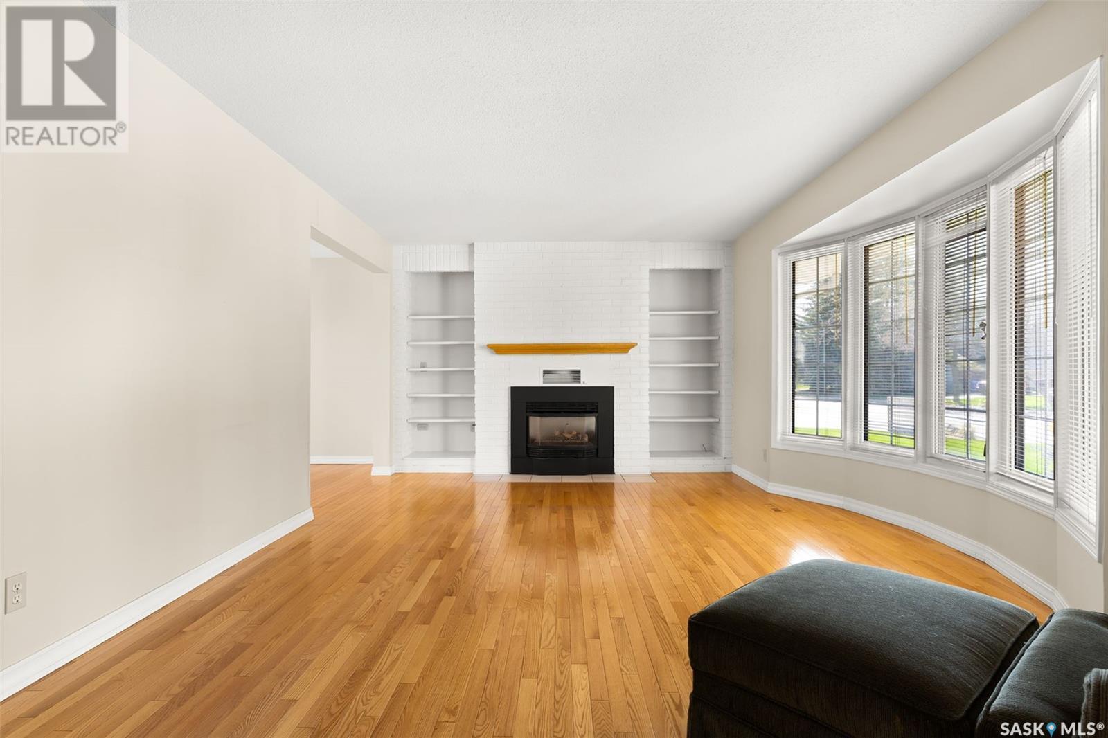 Property at 22 LINCOLN DRIVE image 5
