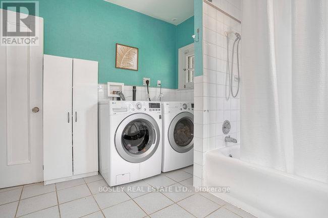 40 Castle Frank Crescent, Toronto, Ontario  M4W 3A3 - Photo 30 - C12111168