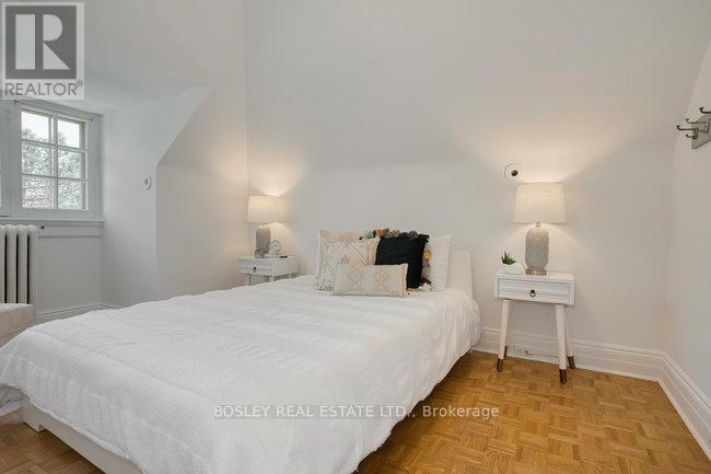 40 Castle Frank Crescent, Toronto, Ontario  M4W 3A3 - Photo 39 - C12111168