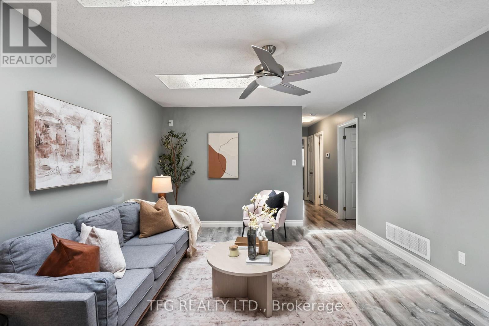 28 Eastfield Crescent, Clarington, Ontario  L1E 3C6 - Photo 8 - E12130855