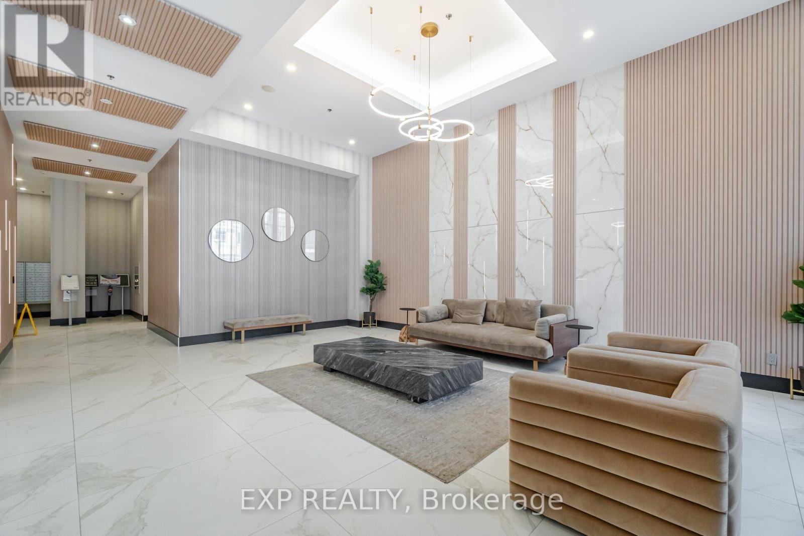 4209 - 4070 Confederation Parkway, Mississauga, Ontario  L5B 0E9 - Photo 4 - W12062480