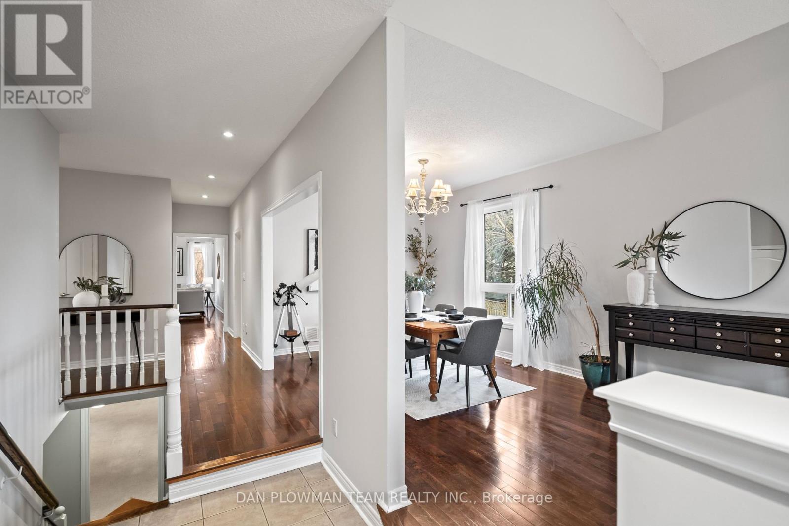 57 Ault Crescent, Whitby, Ontario  L1M 2G7 - Photo 6 - E12089589