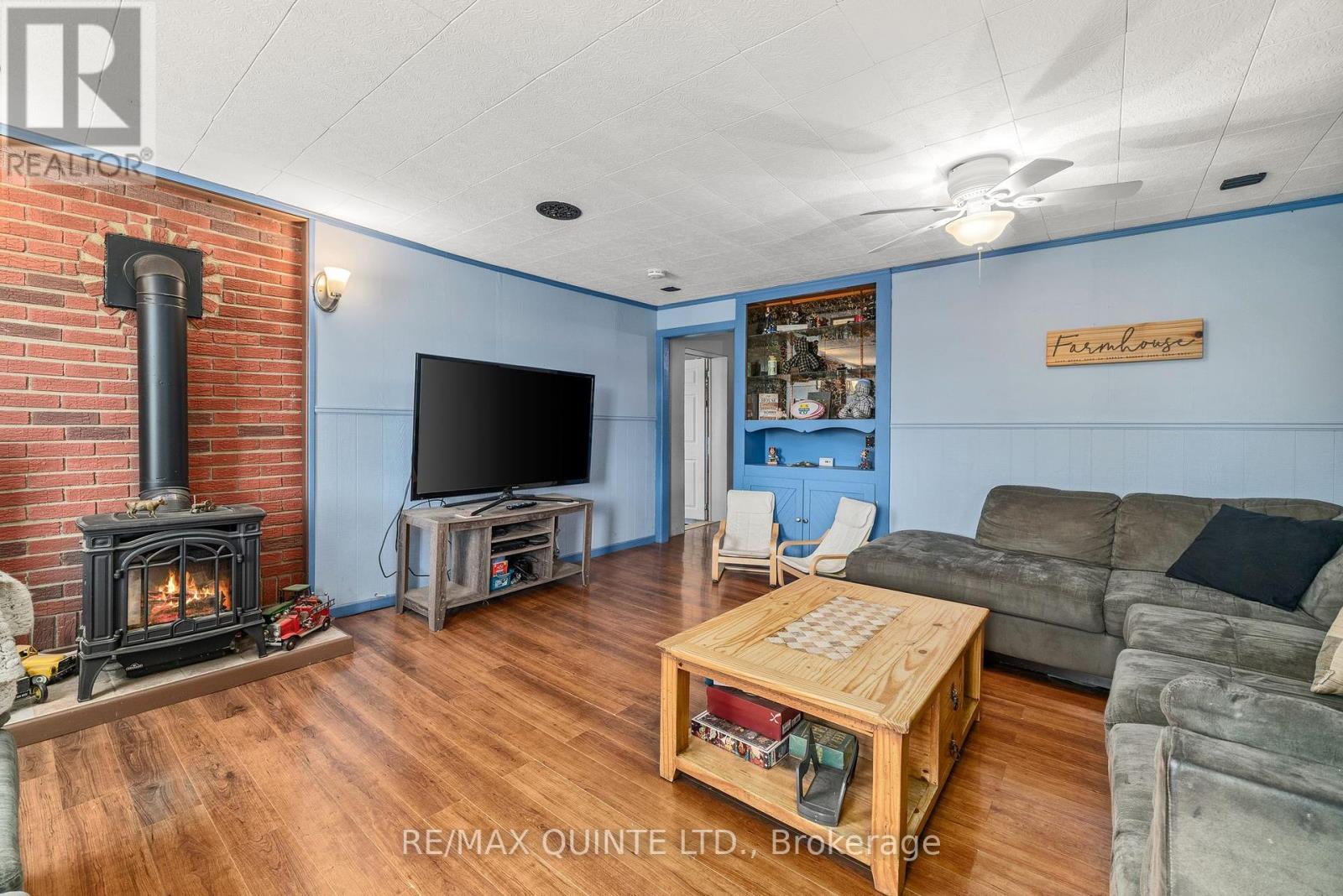 2 Baitleys Road, Prince Edward County (Hillier), Ontario  K0K 3L0 - Photo 11 - X12130969