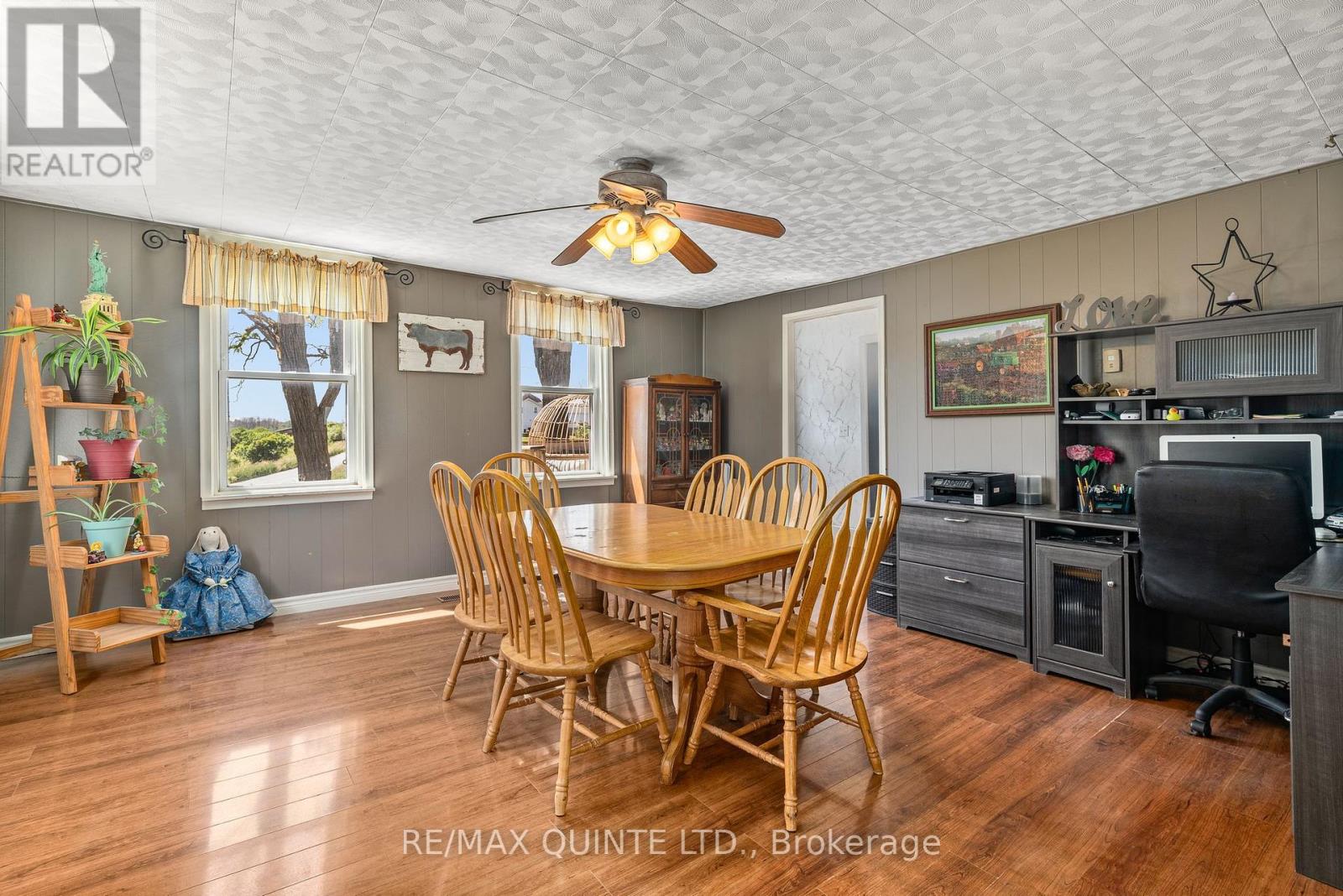 2 Baitleys Road, Prince Edward County (Hillier), Ontario  K0K 3L0 - Photo 17 - X12130969