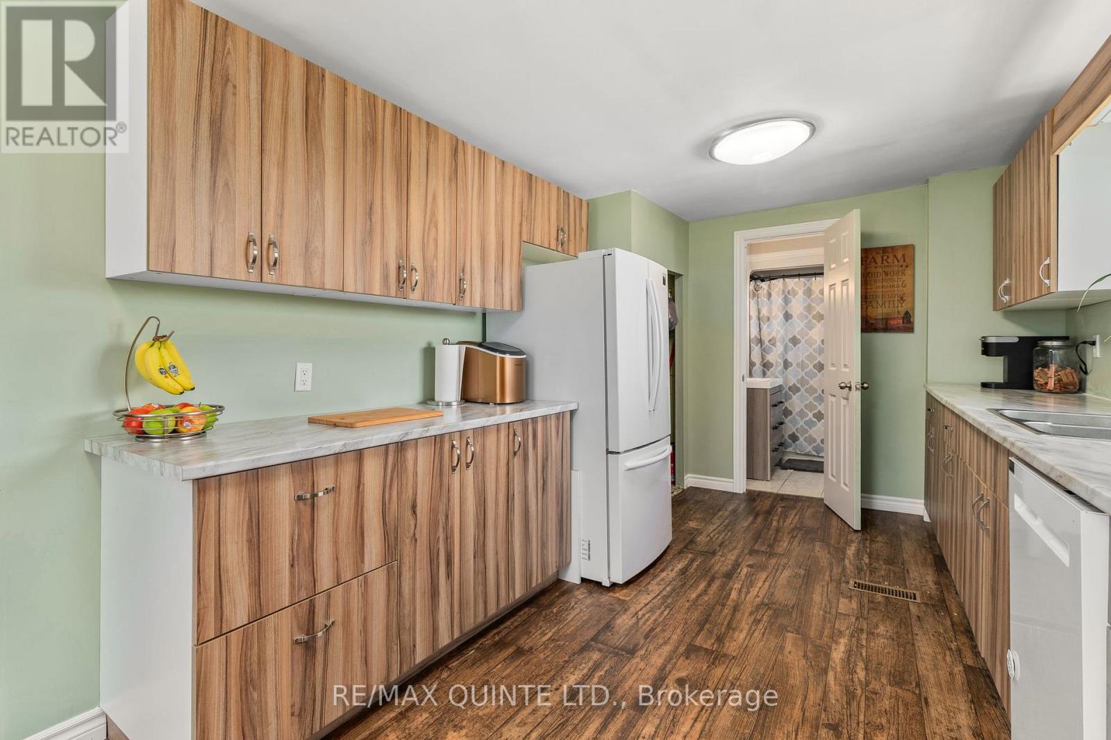 2 Baitleys Road, Prince Edward County (Hillier), Ontario  K0K 3L0 - Photo 21 - X12130969
