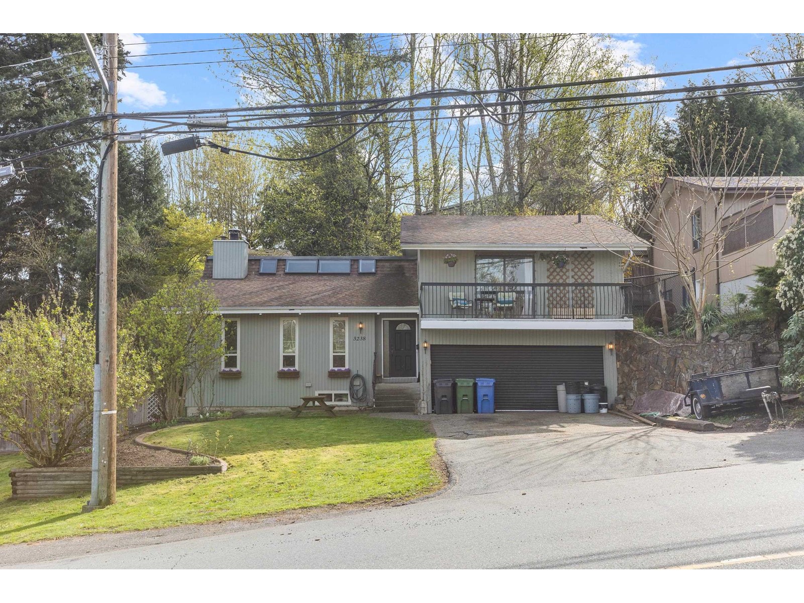 Property at 3238 SADDLE STREET image 2