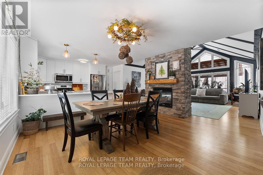 4372 River Road, Horton, Ontario  K7V 3Z8 - Photo 7 - X12130983
