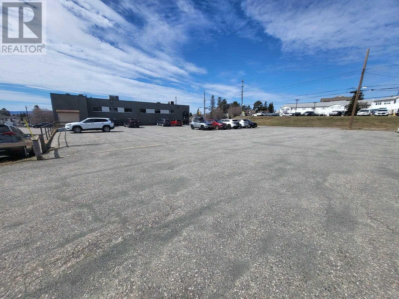 584 Red River Rd, Thunder Bay, Ontario  P7B 1H3 - Photo 34 - TB251045