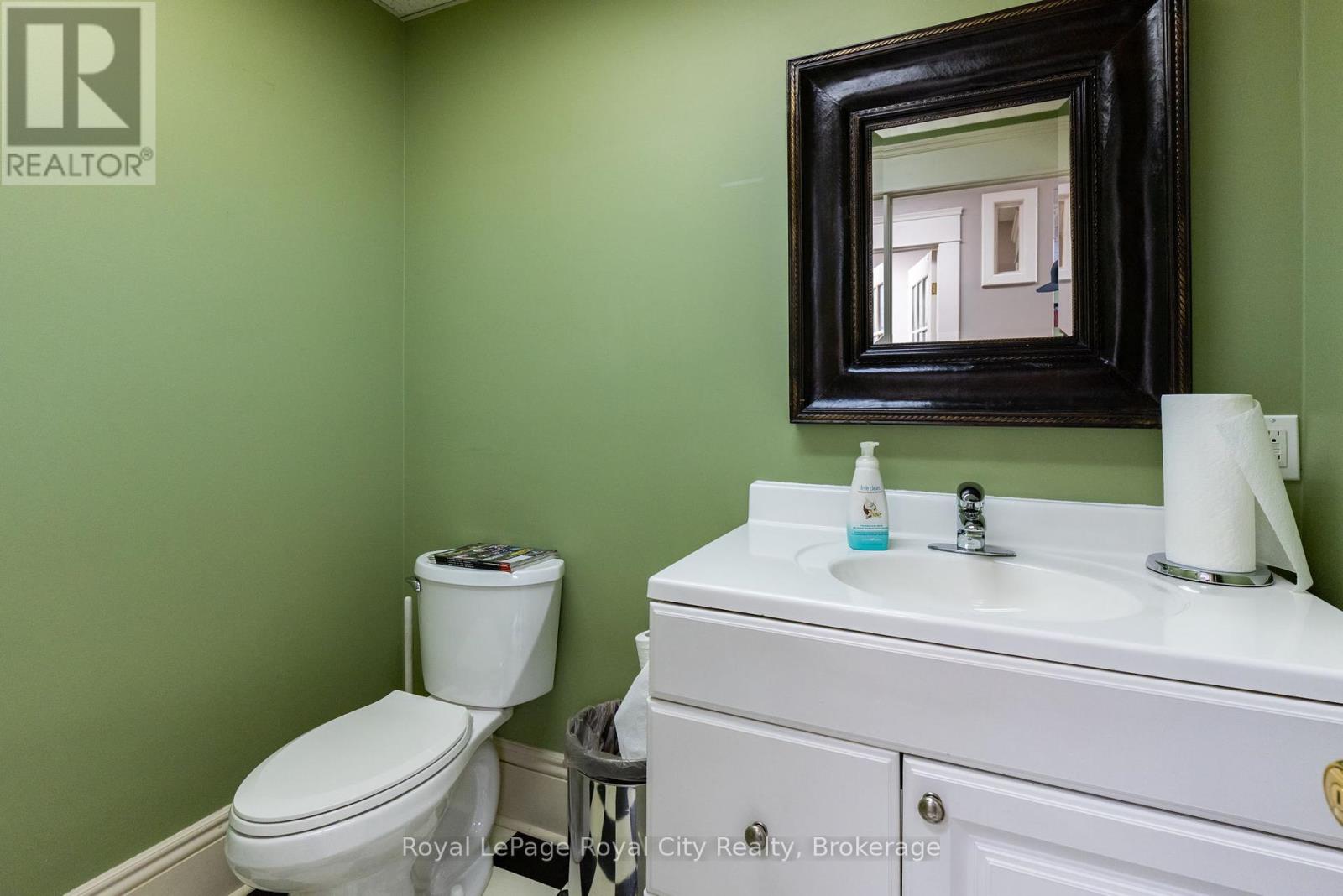 457 Woolwich Street, Guelph, Ontario  N1H 3X6 - Photo 14 - X12131016