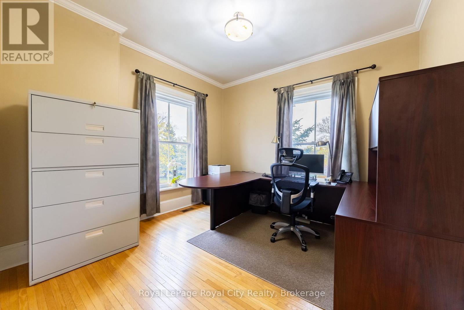 457 Woolwich Street, Guelph, Ontario  N1H 3X6 - Photo 23 - X12131016