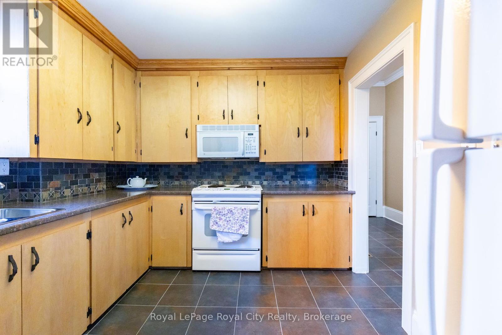 457 Woolwich Street, Guelph, Ontario  N1H 3X6 - Photo 27 - X12131016
