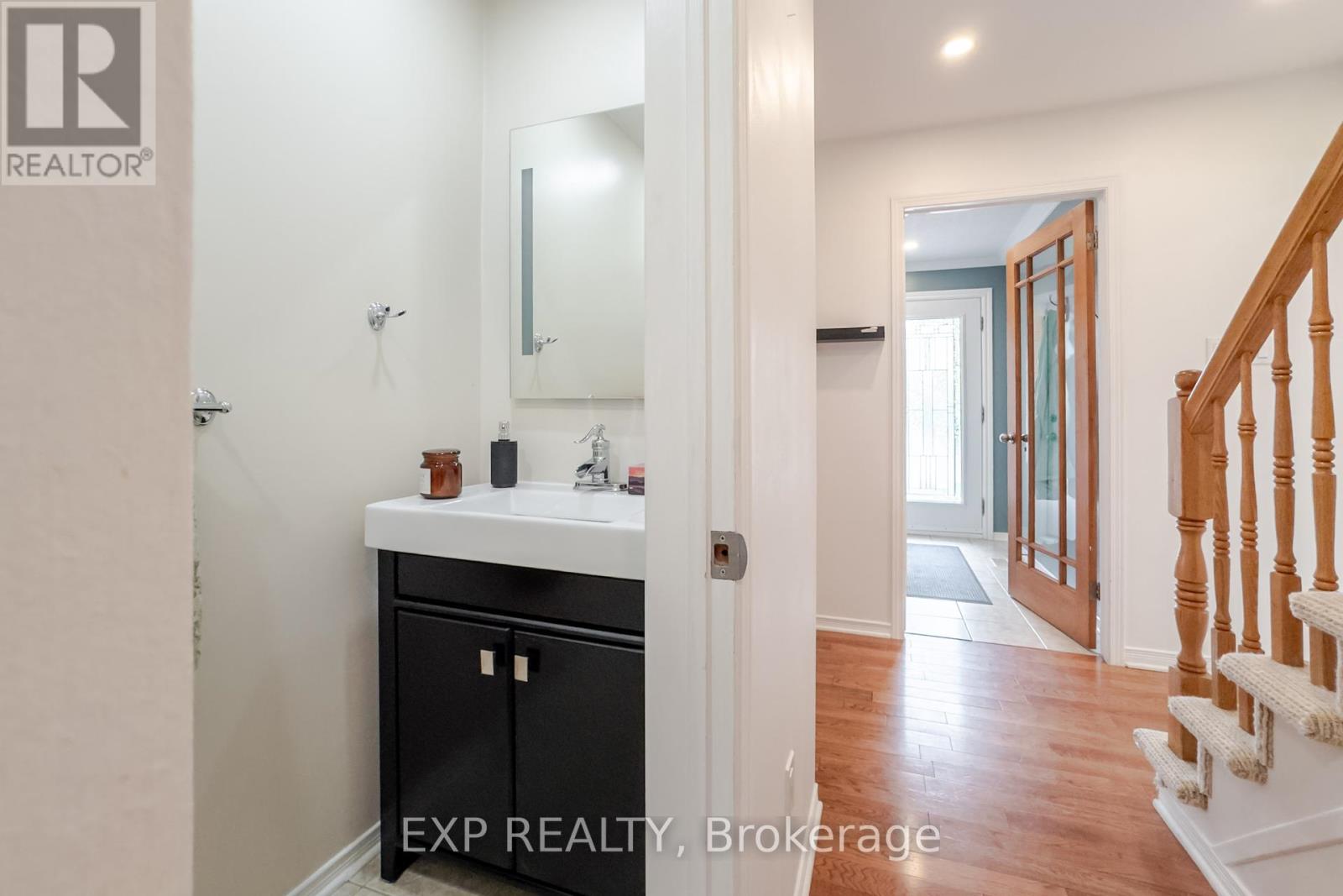 1629 Champneuf Drive, Ottawa, Ontario  K1C 6C1 - Photo 23 - X12130845